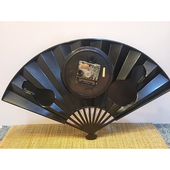 Vintage Japan Fan Wall Clock Atomic Age Quartz Mid Century Modern WORKS - Picture 6 of 9